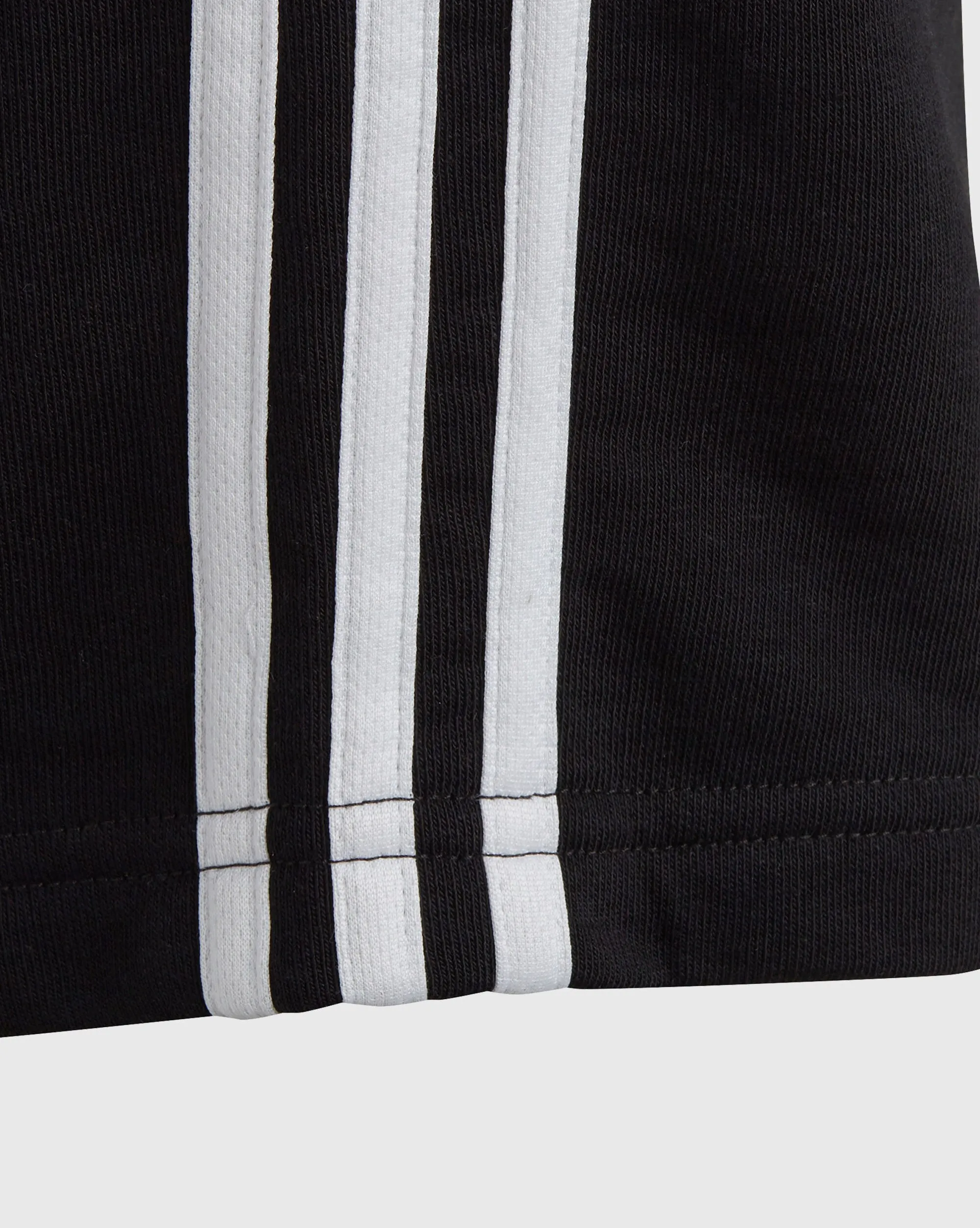 Adidas Short Essentials 3-Stripes Nero Bambina