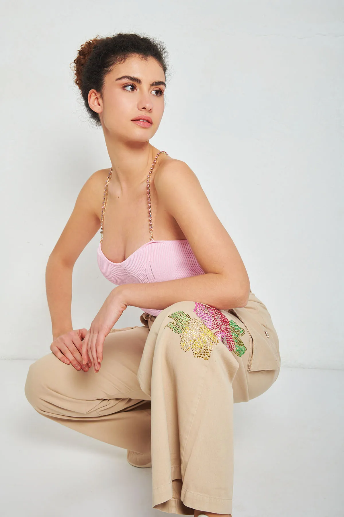 BLUGIRL Top in maglina a costine con spalline di strass