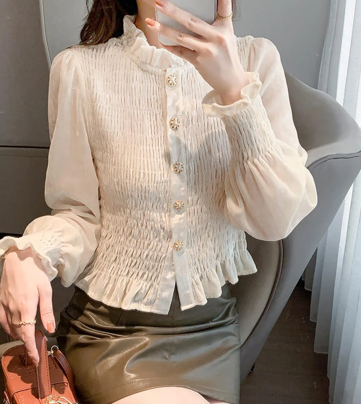 Camicia da donna in velluto autunno e inverno moda Nuova camicetta elegante plissettata slim fit Top da donna a maniche lunghe 1