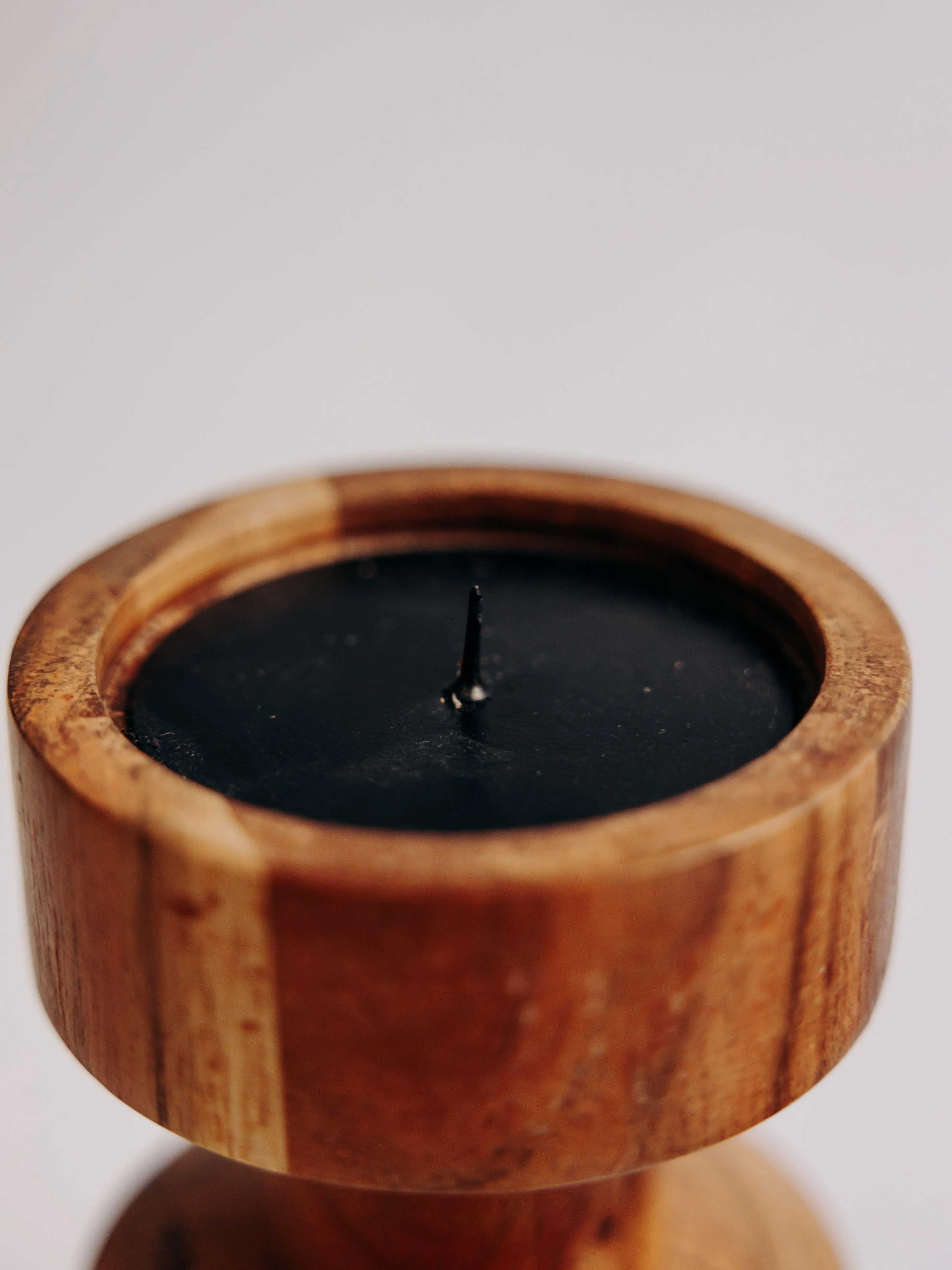  DEBONGOUT   SAM - Le bougeoir en bois | Beige