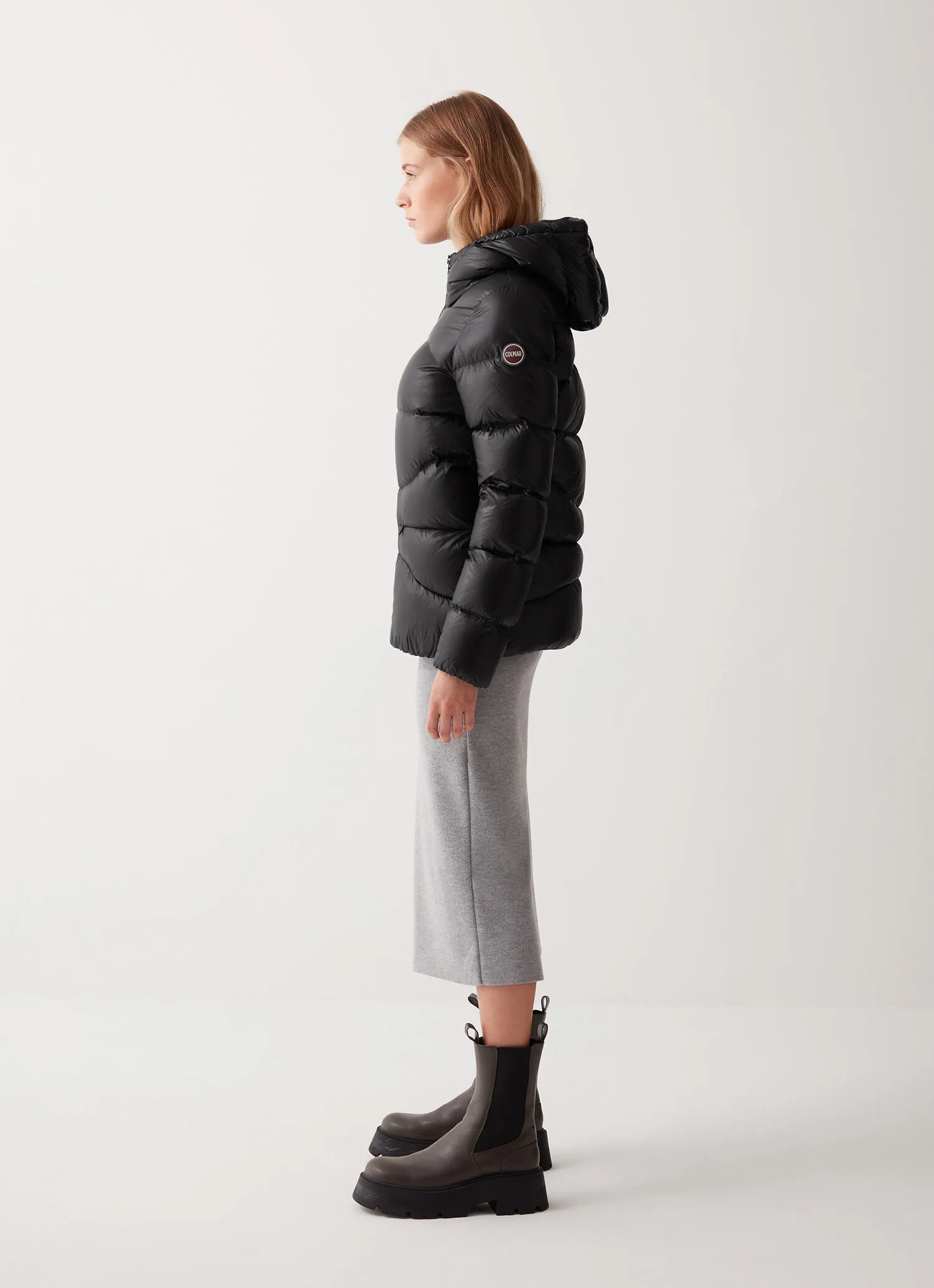 Down jacket with cuffs and elasticated hem