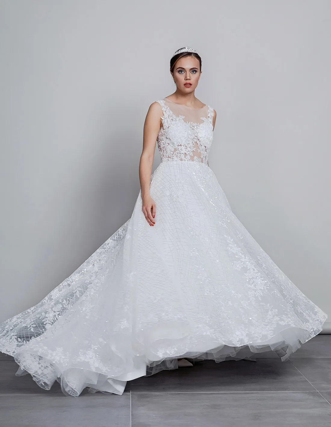 GIRASOLE - abito da sposa ampio luccicante con brillantini sulla gonna