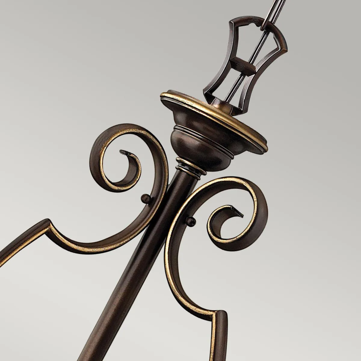 Hinkley  Lampadario in acciaio con 6 diffusori in vetro dal design classico Cello - 60W