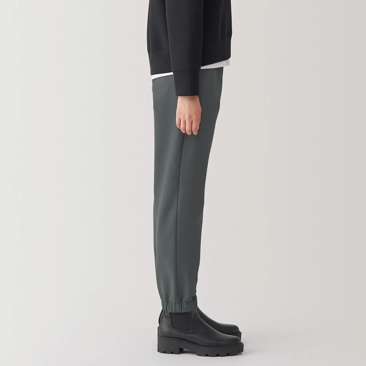 Joggers da donna antivento elasticizzati e comodi