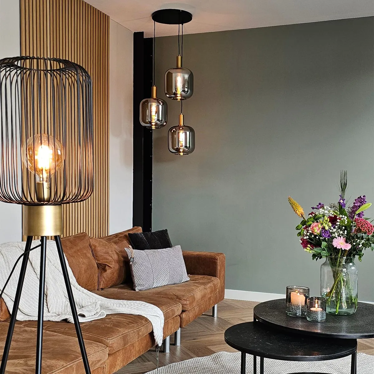 Lampada a sospensione di design nera con oro con vetro fumé 3 luci - Zuzanna