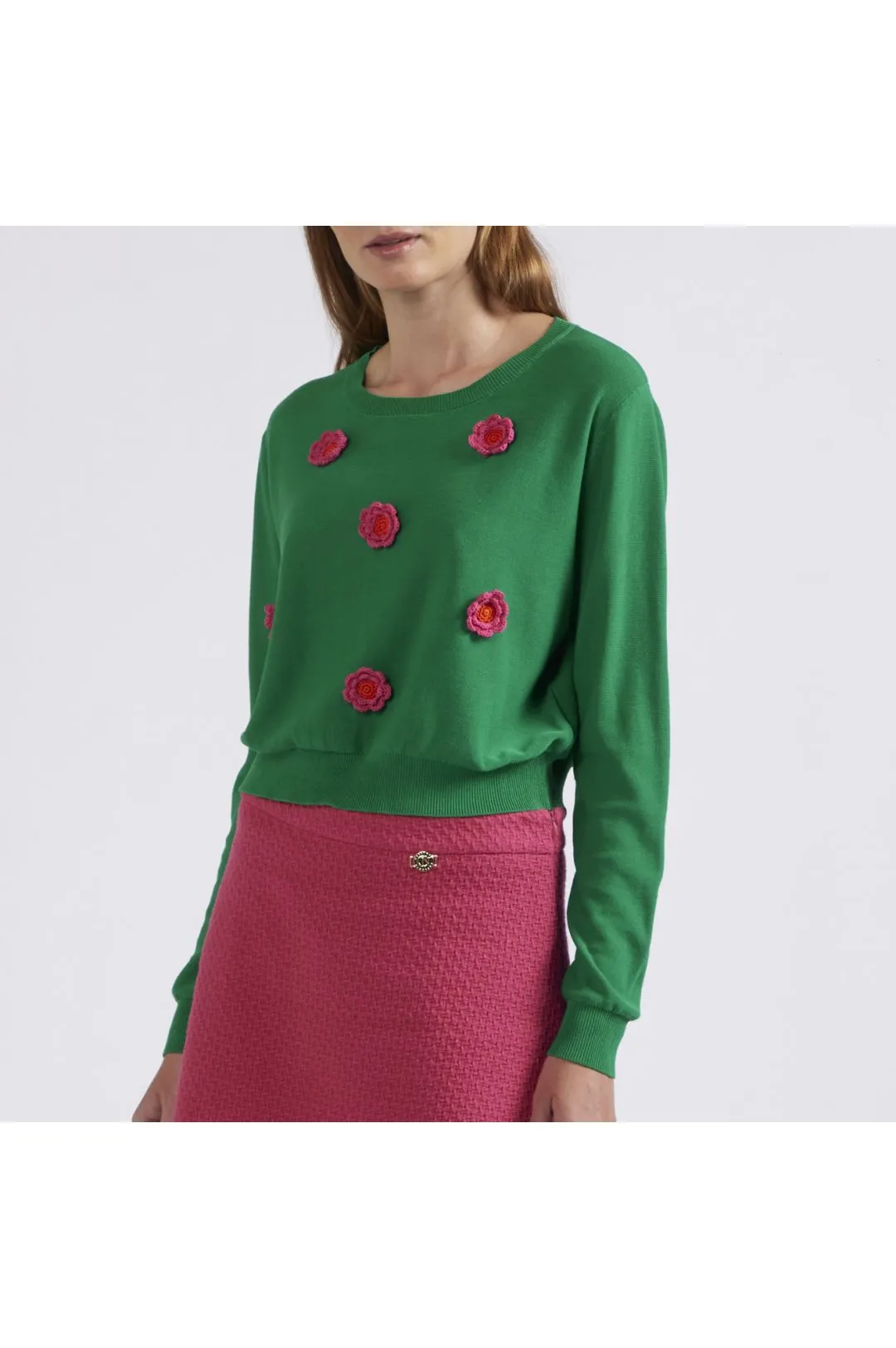 maglia con fiori crochet verde