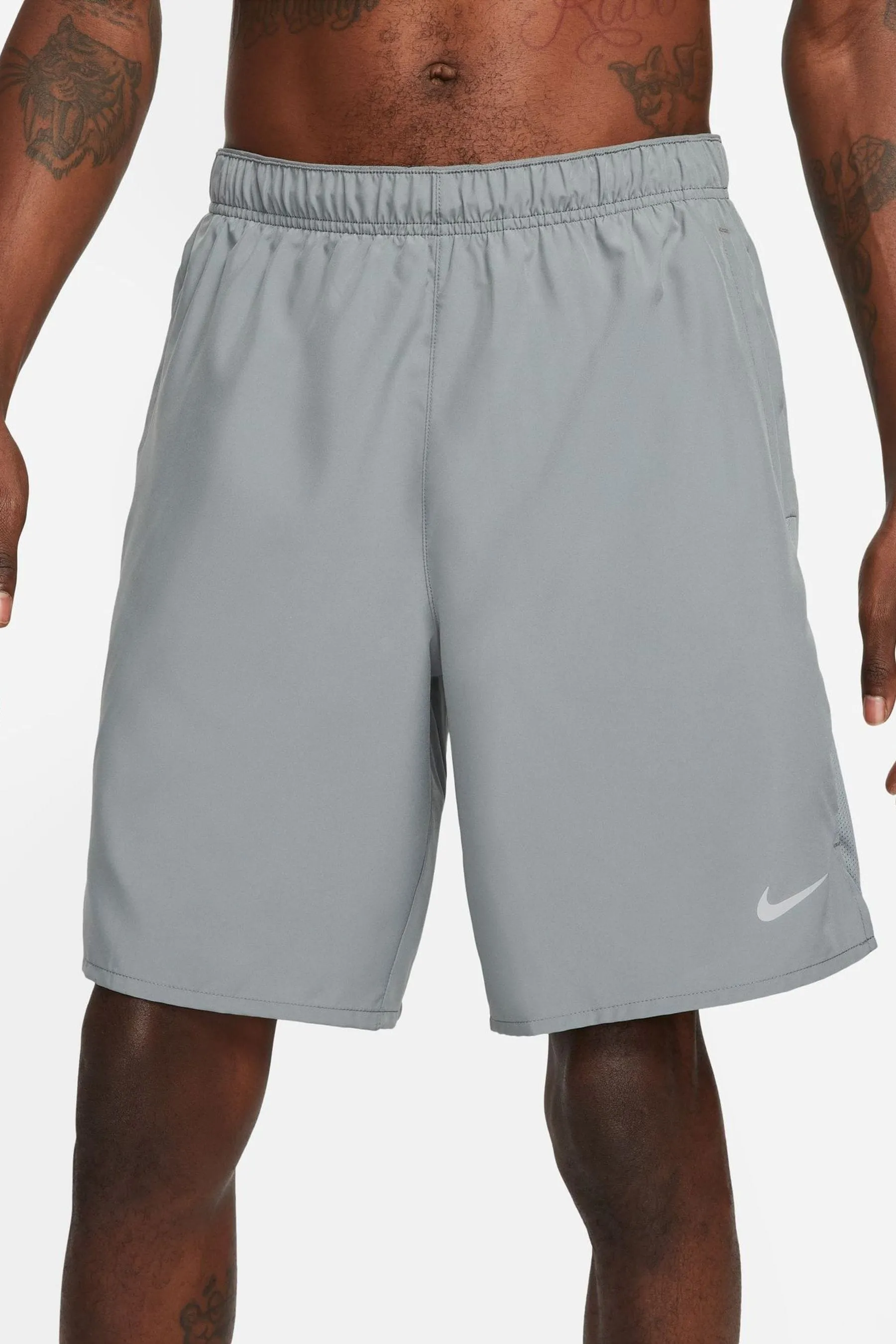 Nike - Dri-FIT Challenger - Shorts da running senza fodera