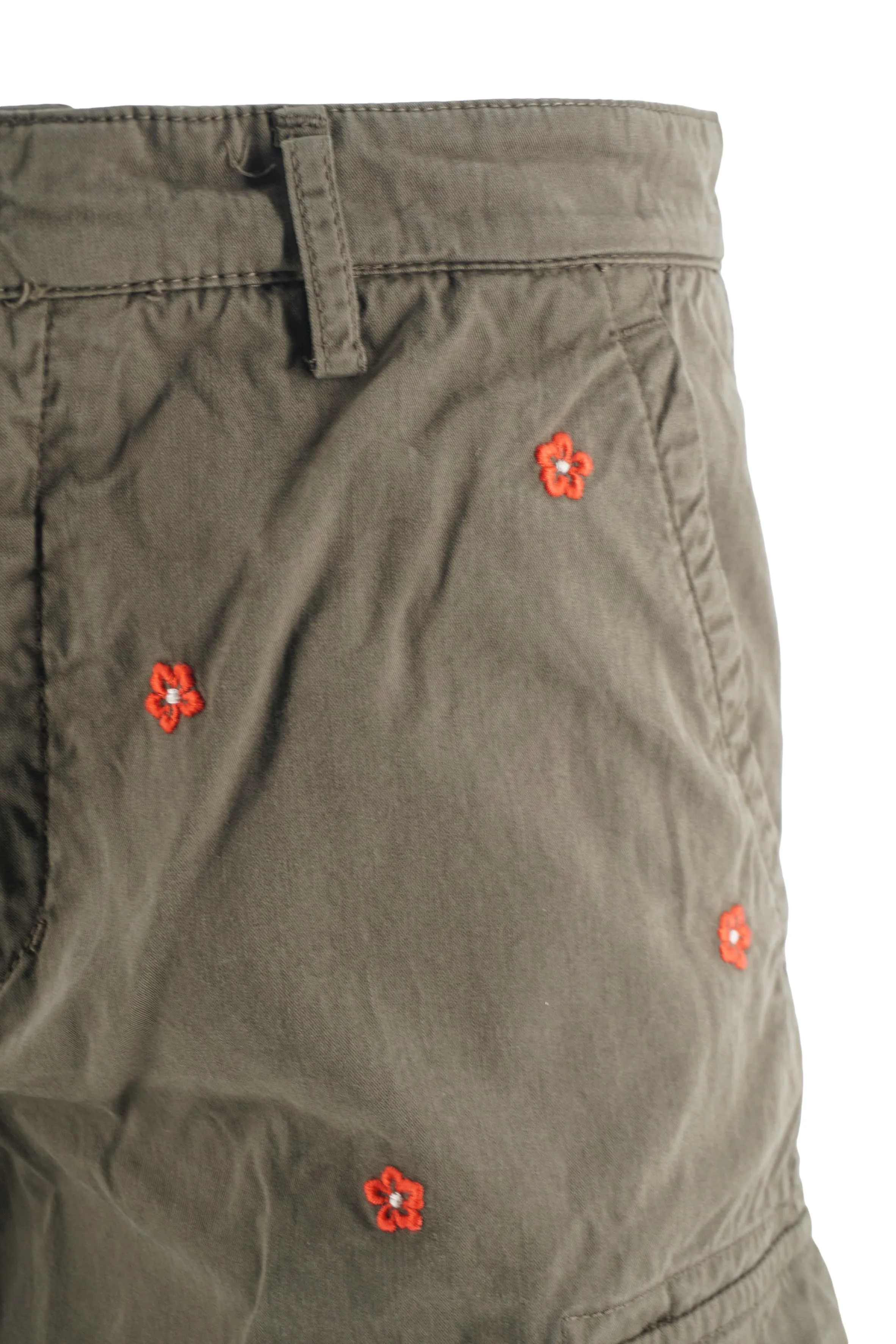 Pocket Shorts with Nick Model Embroidery / Green