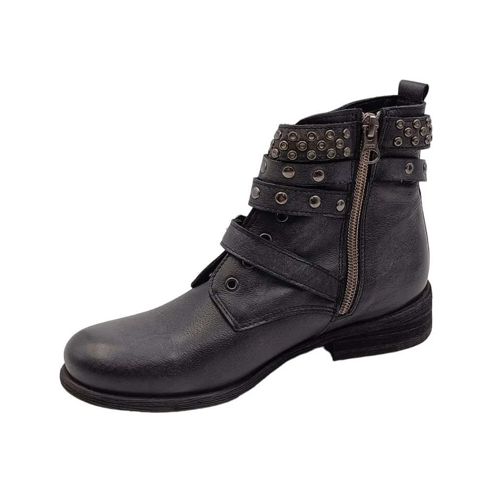Polacchino con fibbie borchiate donna pelle Felmini 9910 lavado nero bomber
