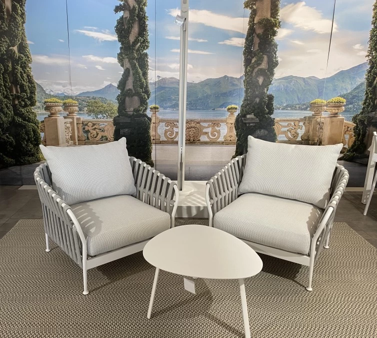 Poltrona da giardino Talenti Frame e tavolino da caffè Milo