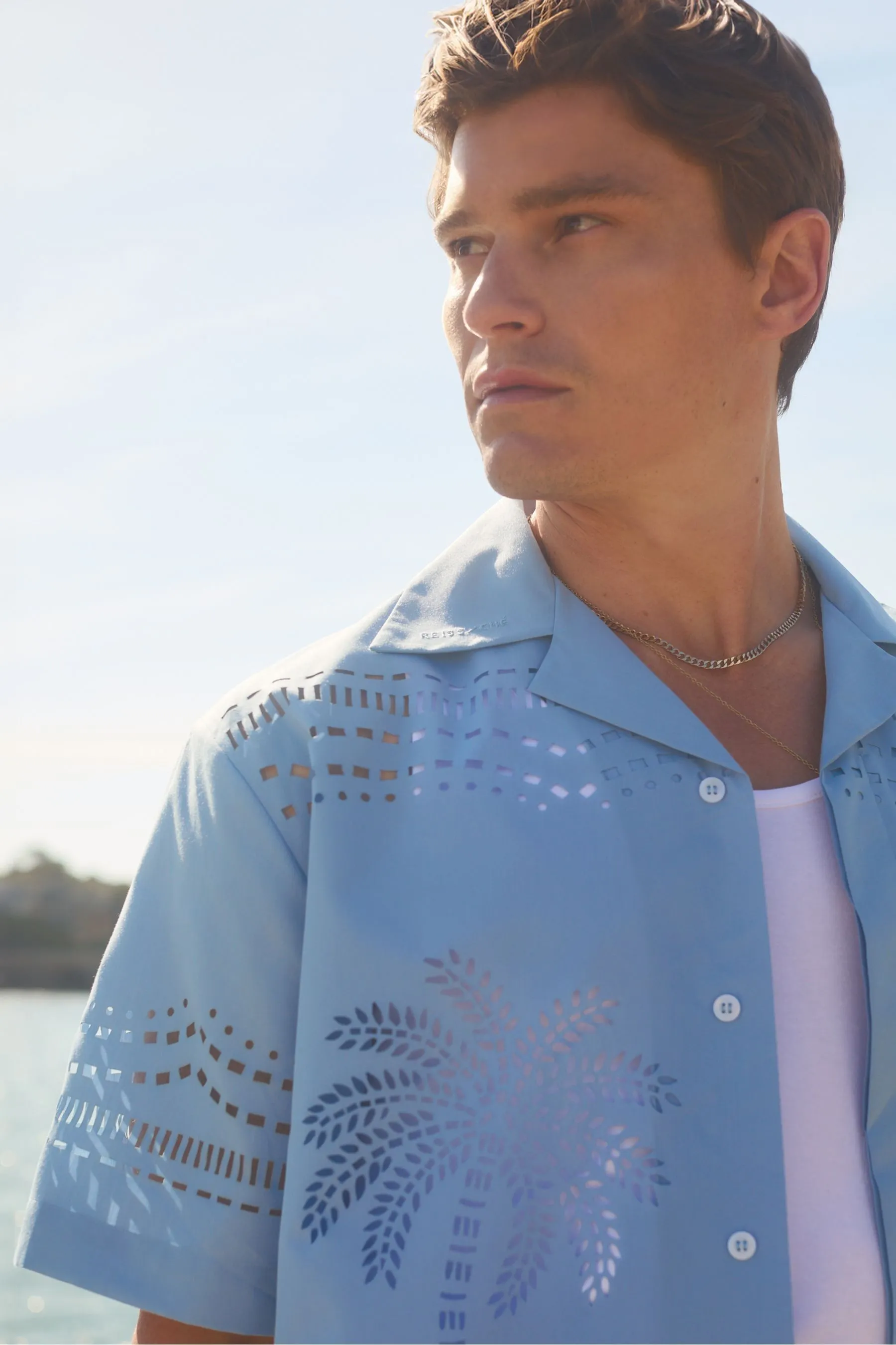 Reiss Isola Ché Poplin Laser Cut-Out Cuban Collar Shirt    
