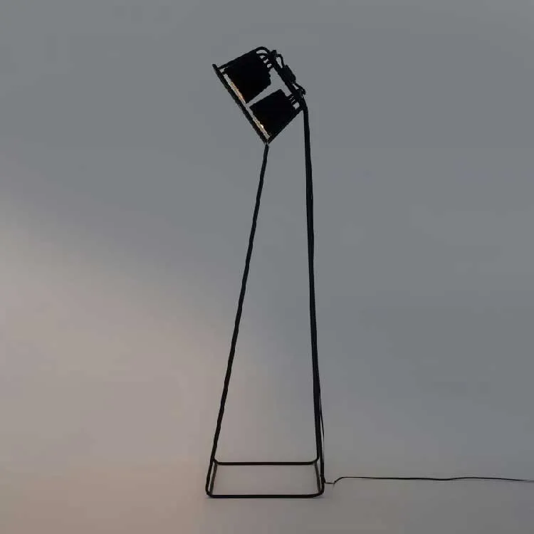 Seletti  Lampada da terra da esterni in metallo con 6 paralumi dimmerrati - 5W