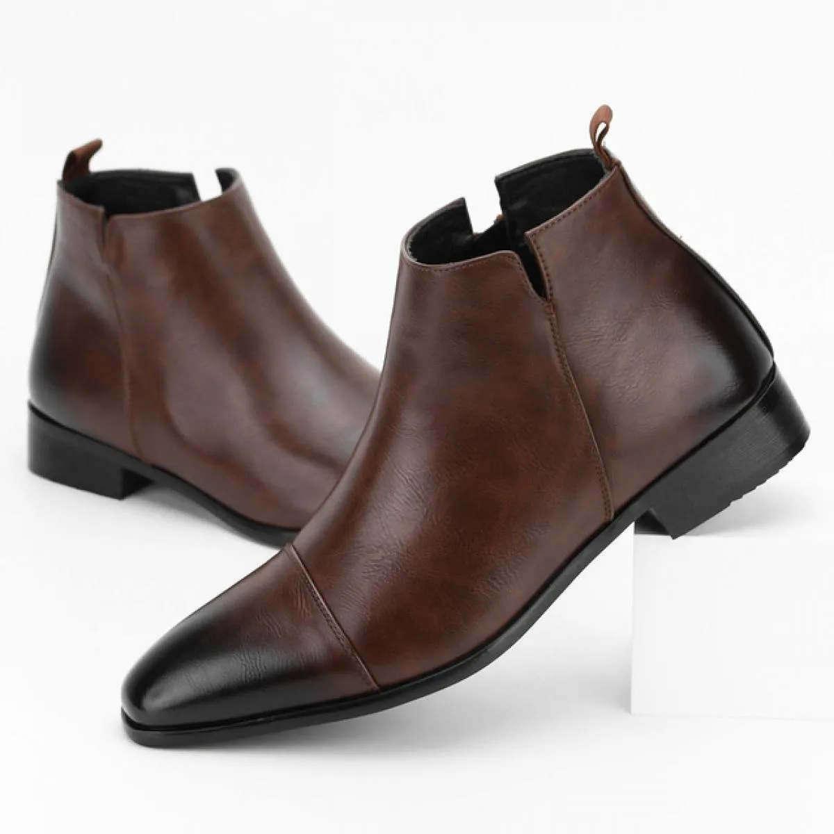 Stivaletti Chelsea classici retrò con patina da uomo Stivaletti in pelle moda britannica Stivaletti casual da uomo Scarpe Taglie