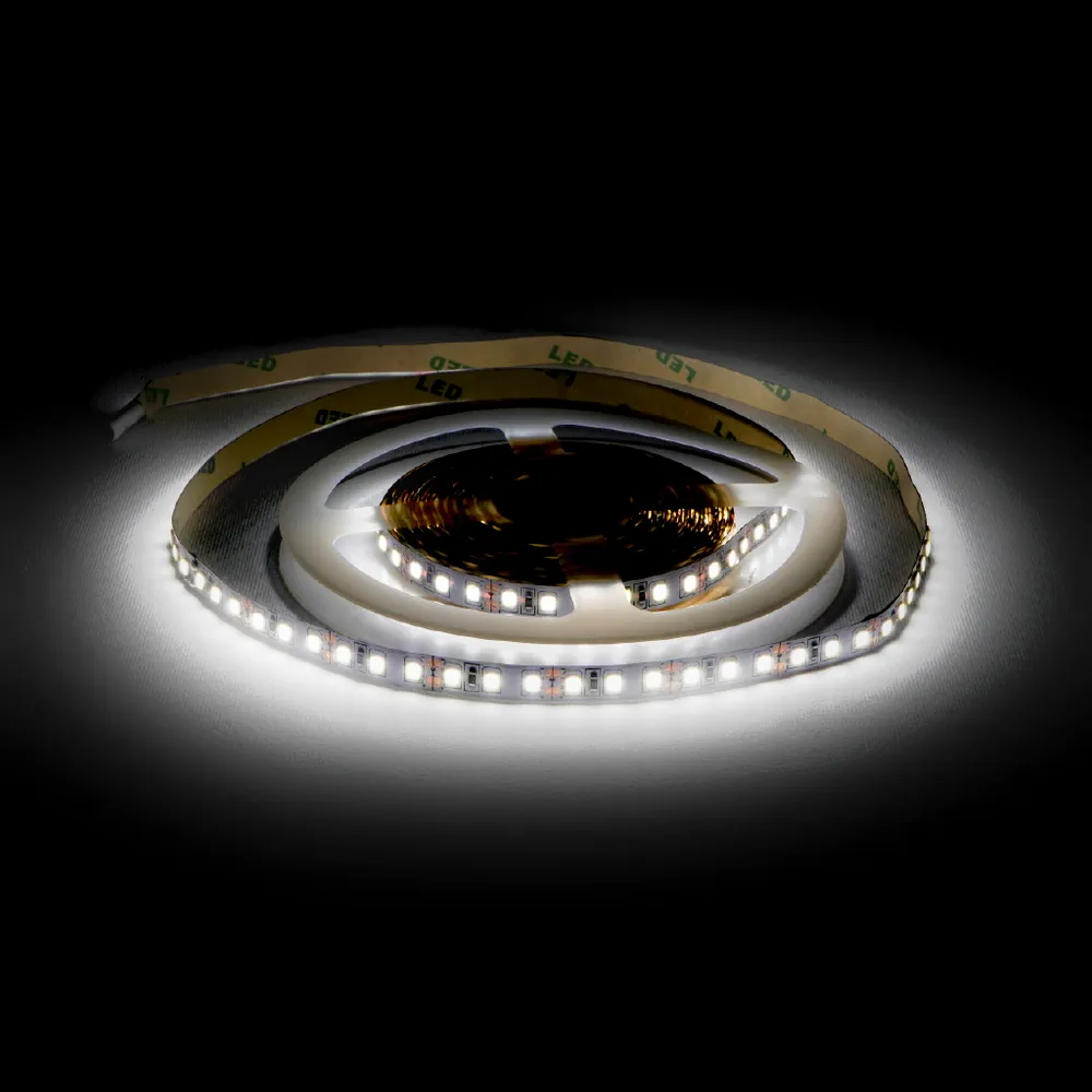 Striscia Led 12V 85W SMD 2835 5 metri x 8 mm IP20 Bianco Caldo 3000K Wisdom