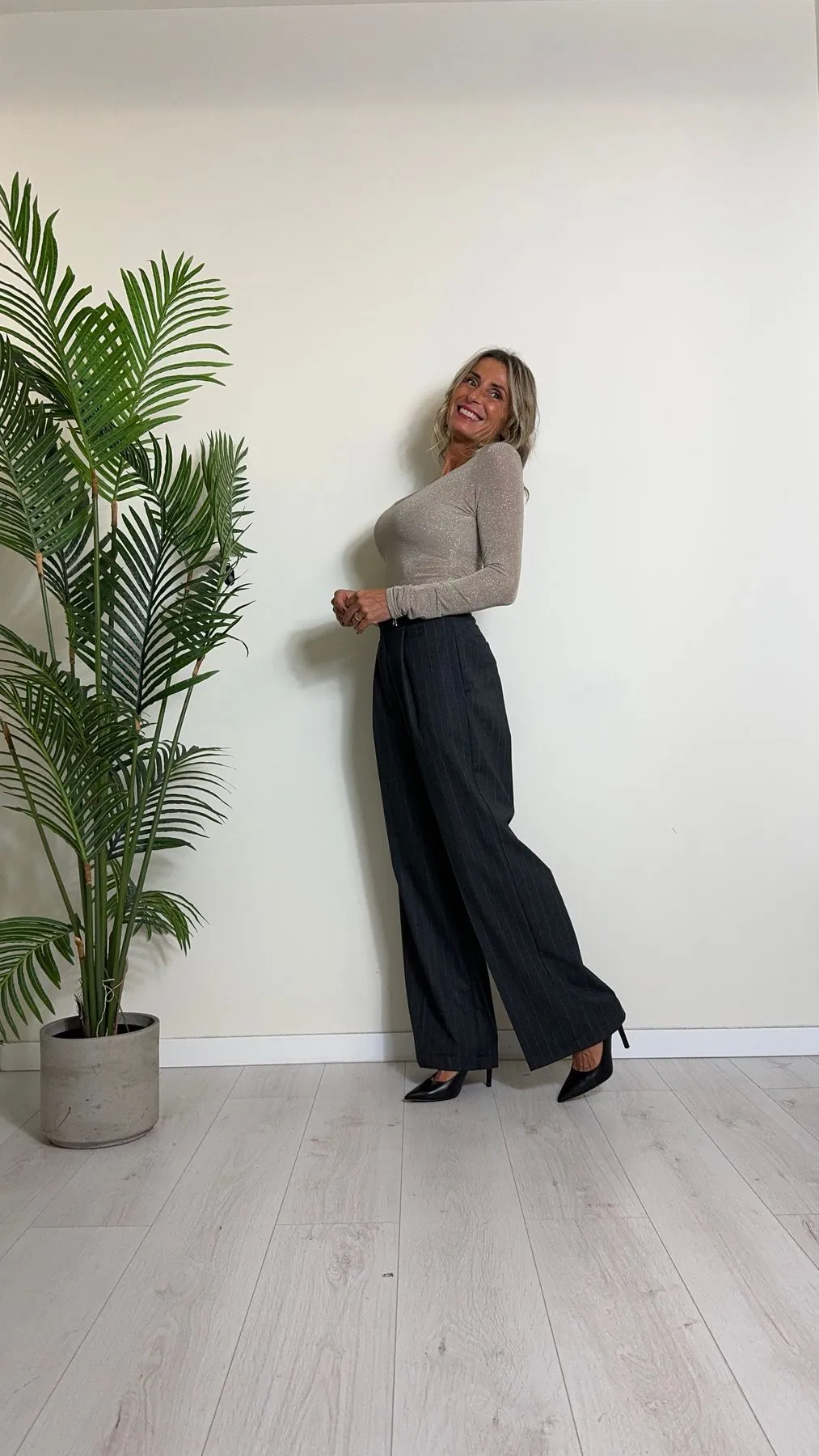 SUSYMIX - B0910 - MAGLIA/TOP LUREX VISCOSA SCOLLO A V CON IMBOTTITURA SPALLINE