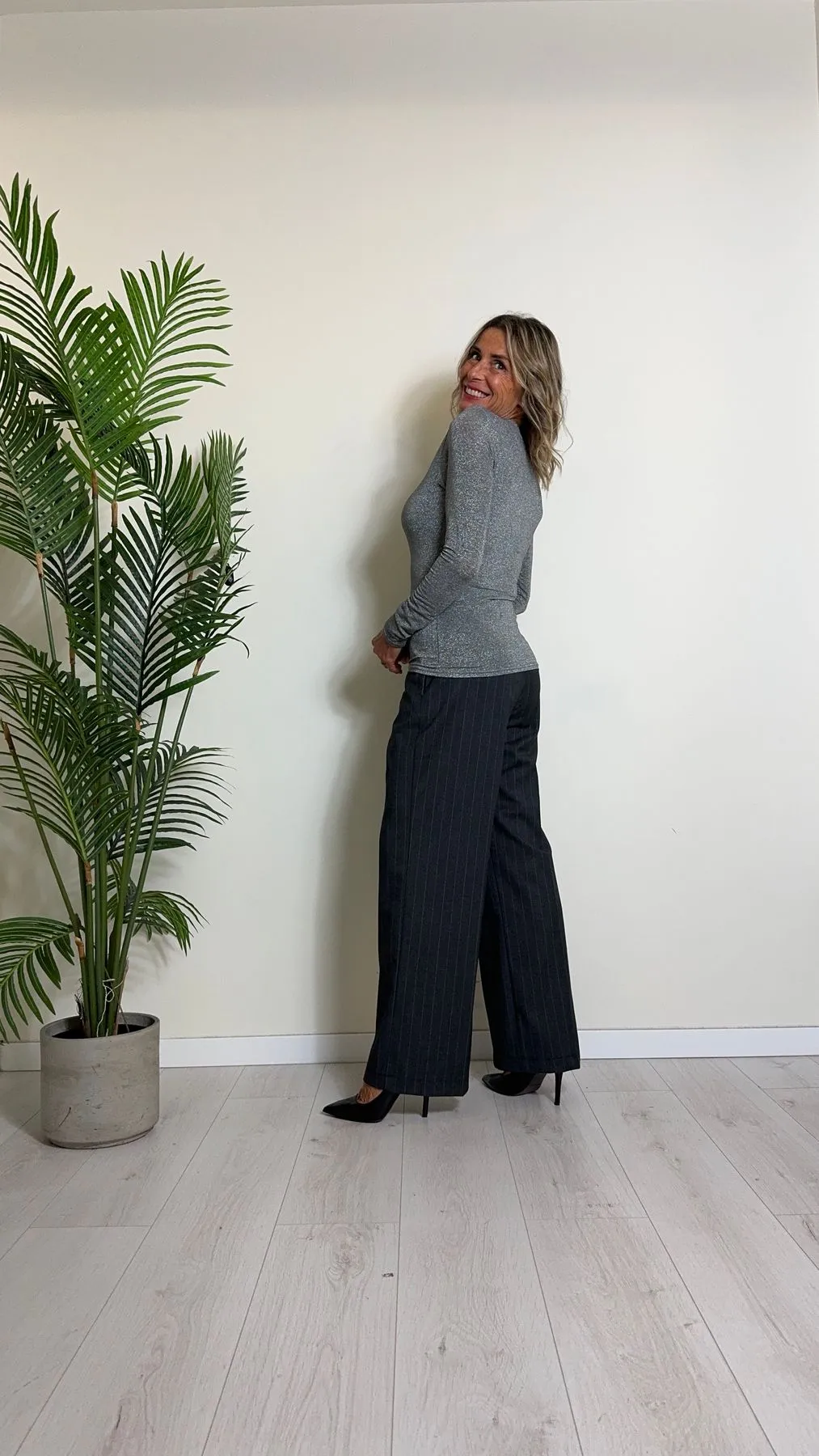 SUSYMIX - B0910 - MAGLIA/TOP LUREX VISCOSA SCOLLO A V CON IMBOTTITURA SPALLINE