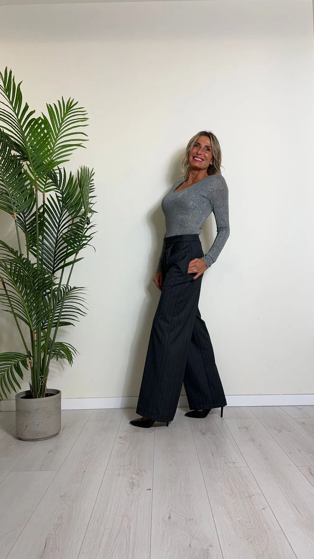SUSYMIX - B0910 - MAGLIA/TOP LUREX VISCOSA SCOLLO A V CON IMBOTTITURA SPALLINE