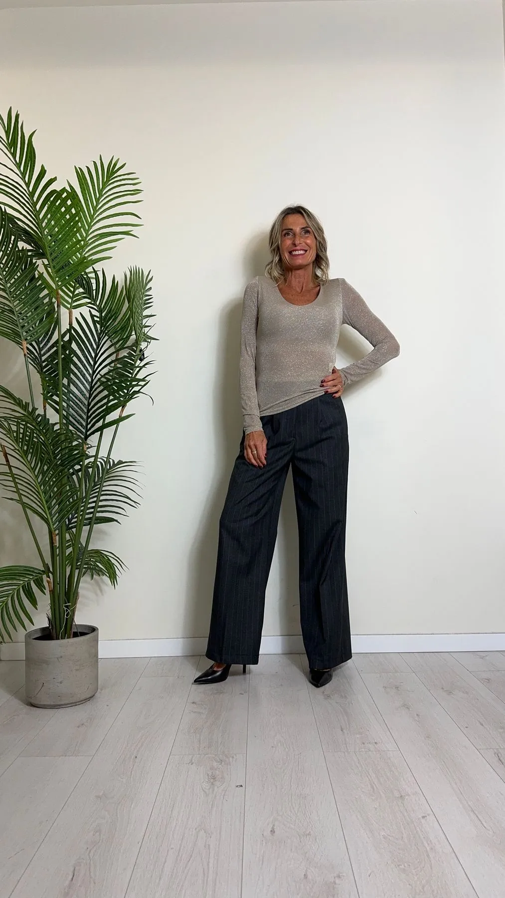 SUSYMIX - B0910 - MAGLIA/TOP LUREX VISCOSA SCOLLO A V CON IMBOTTITURA SPALLINE