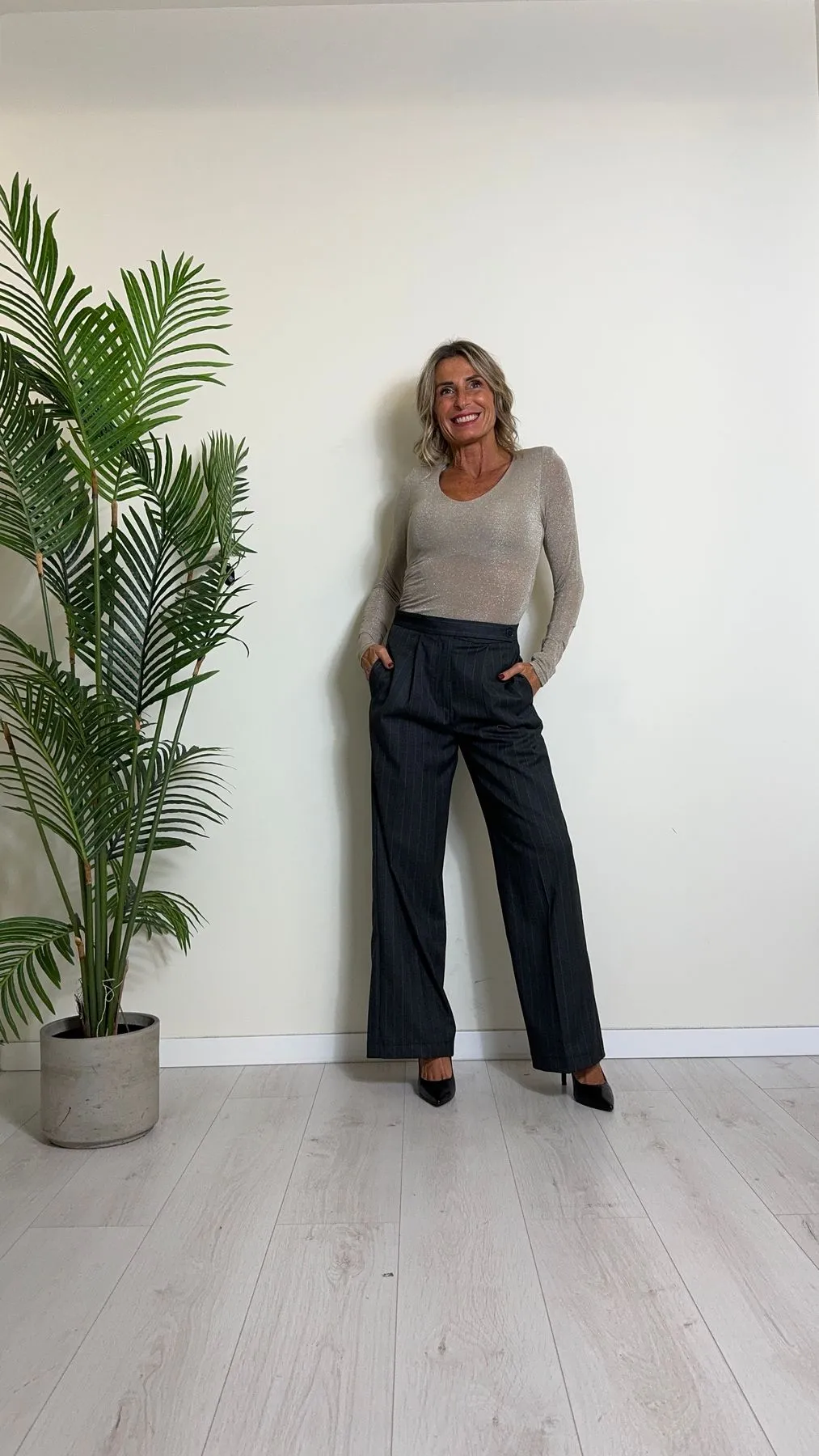 SUSYMIX - B0910 - MAGLIA/TOP LUREX VISCOSA SCOLLO A V CON IMBOTTITURA SPALLINE