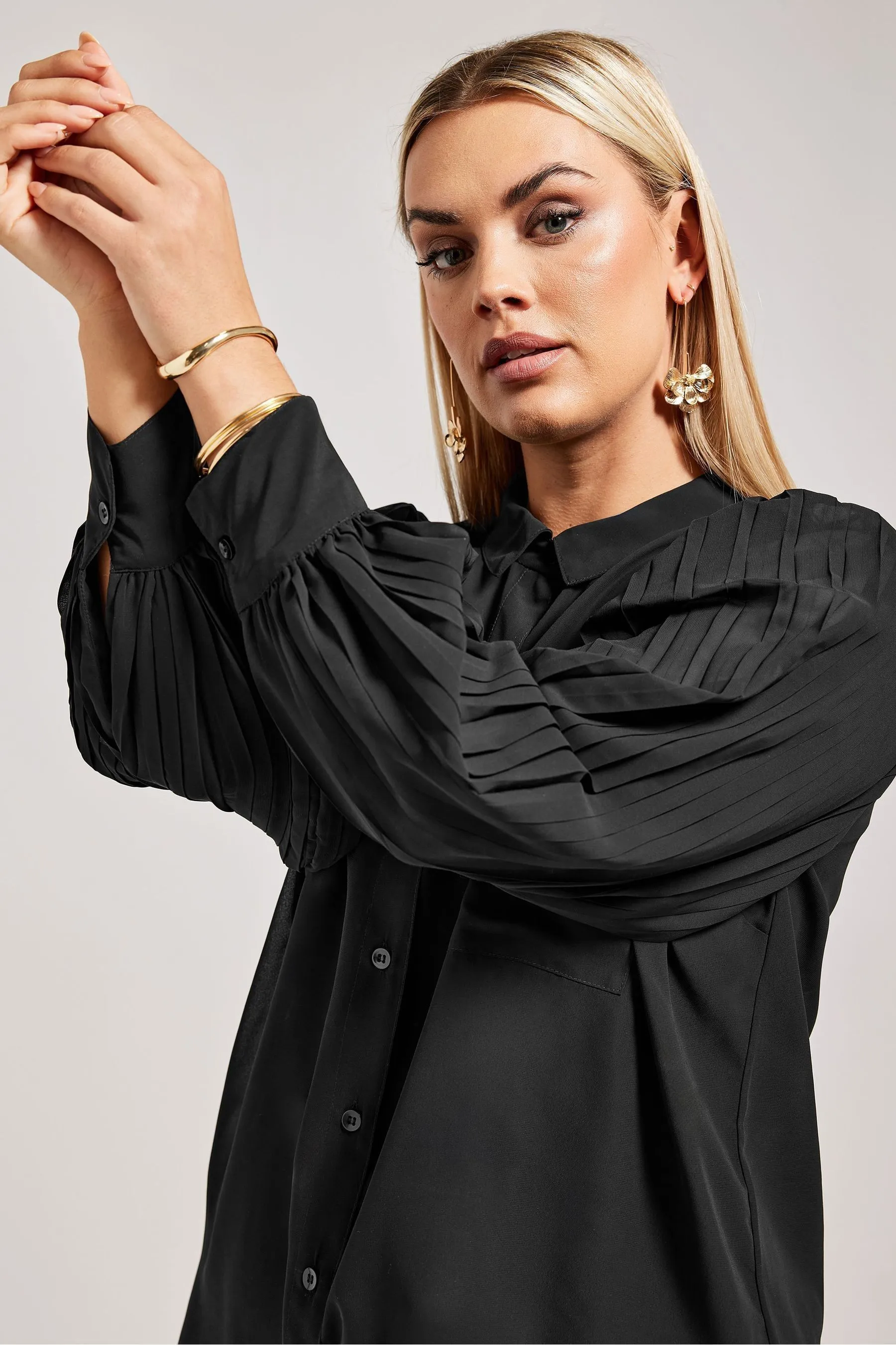 Yours Curve London - Camicia a maniche lunghe plissettata